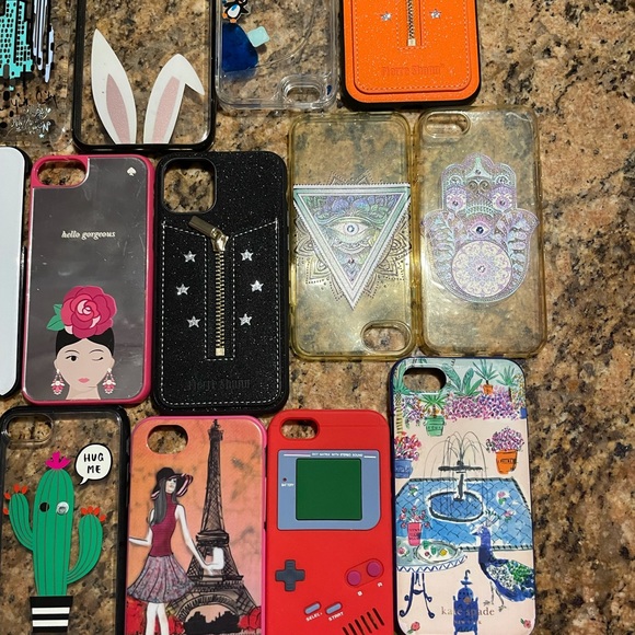 IPHONE  20 covers - Picture 3 of 3